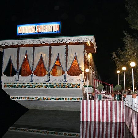 The Mughal Sheraton Houseboat Hotel Durgjan Exterior photo